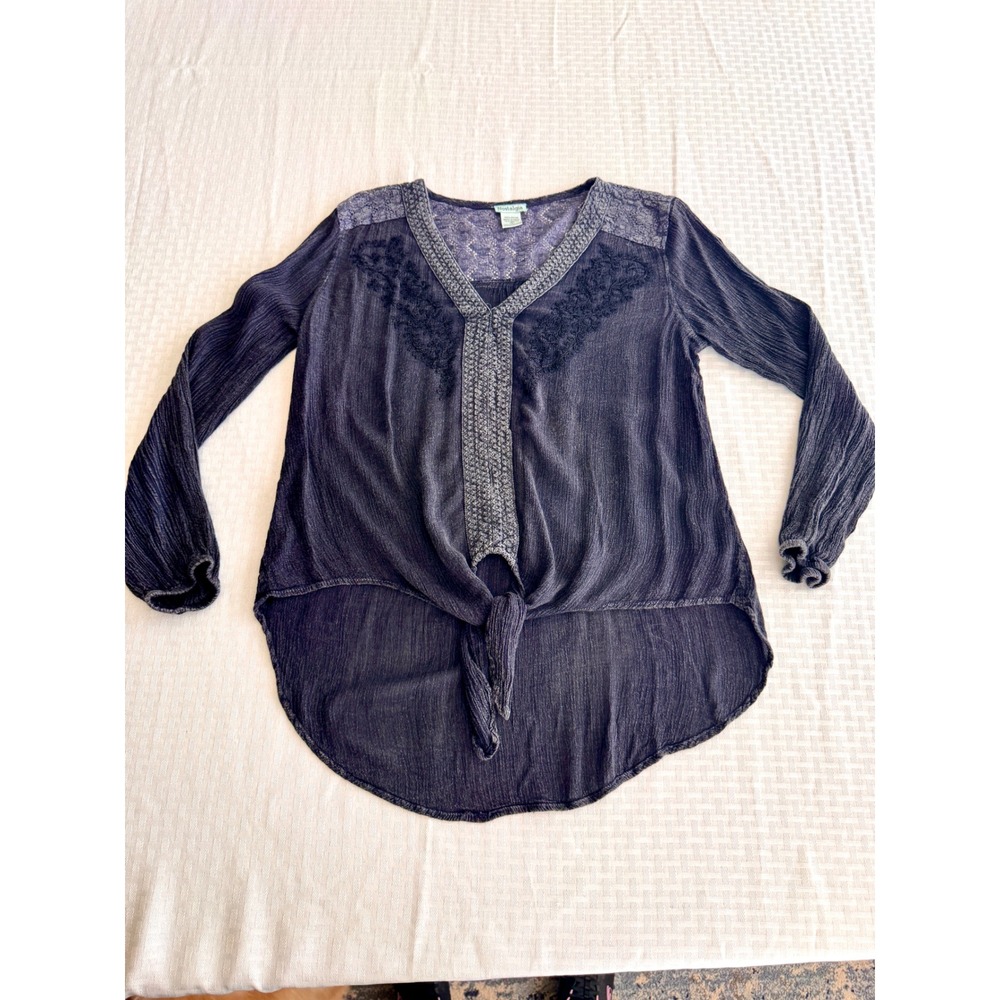 Nostalgia Boho Embroidered‎ Tie Front Lace Back Gauze Top Charcoal Gray Small